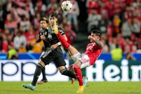 集结日葡超焦点战，摩纳哥远射贴柱，压力陡增，资深球员宣示担当(ぁたし天使の堪忍袋翻译)