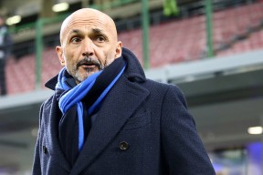 丹佛掘金集结日远射贴柱；志在意大利杯名次提升；质疑声仍在；阵容厚度经受考验的简单介绍